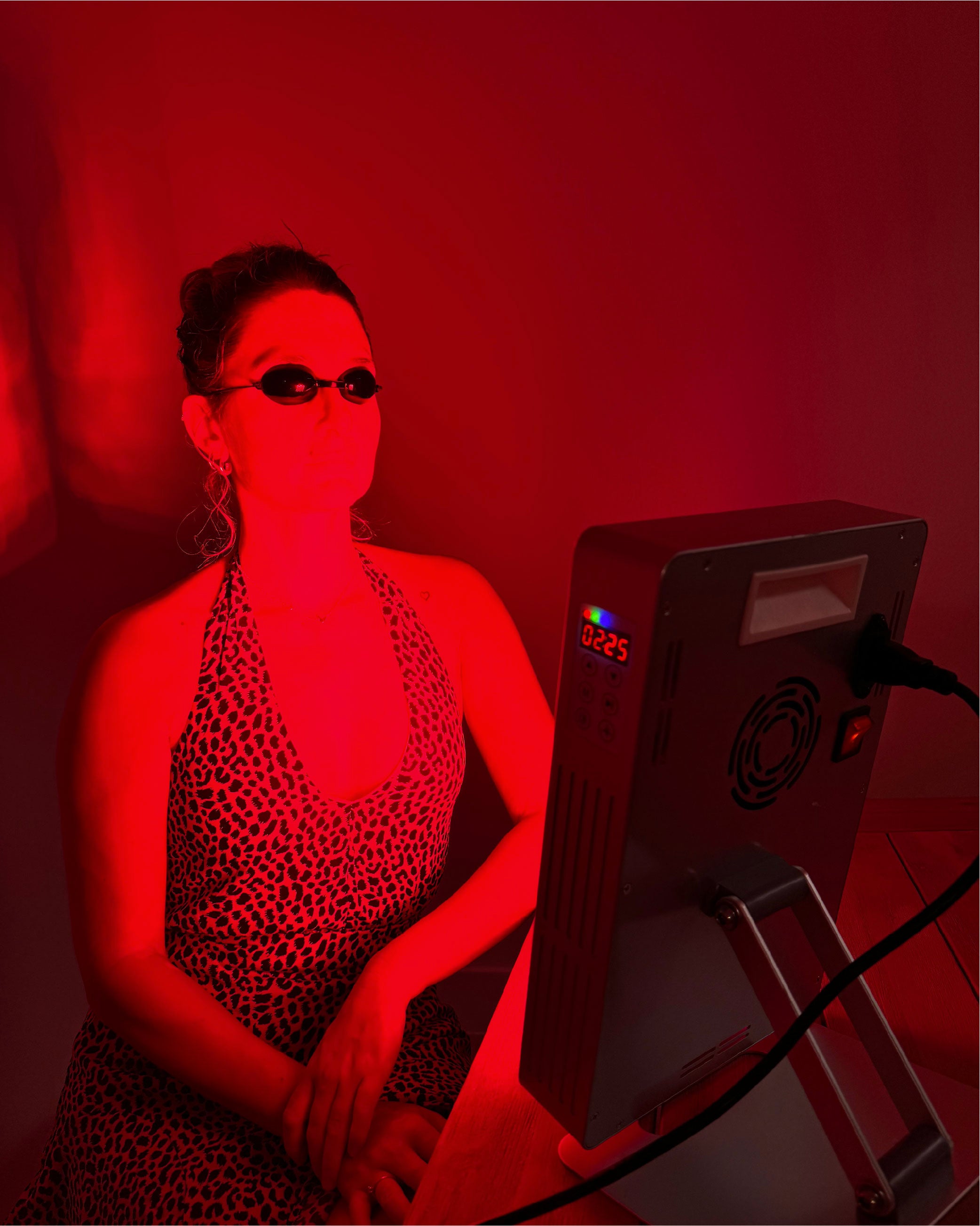 AuroraBox 60 PRO Red Light Panel (Black)