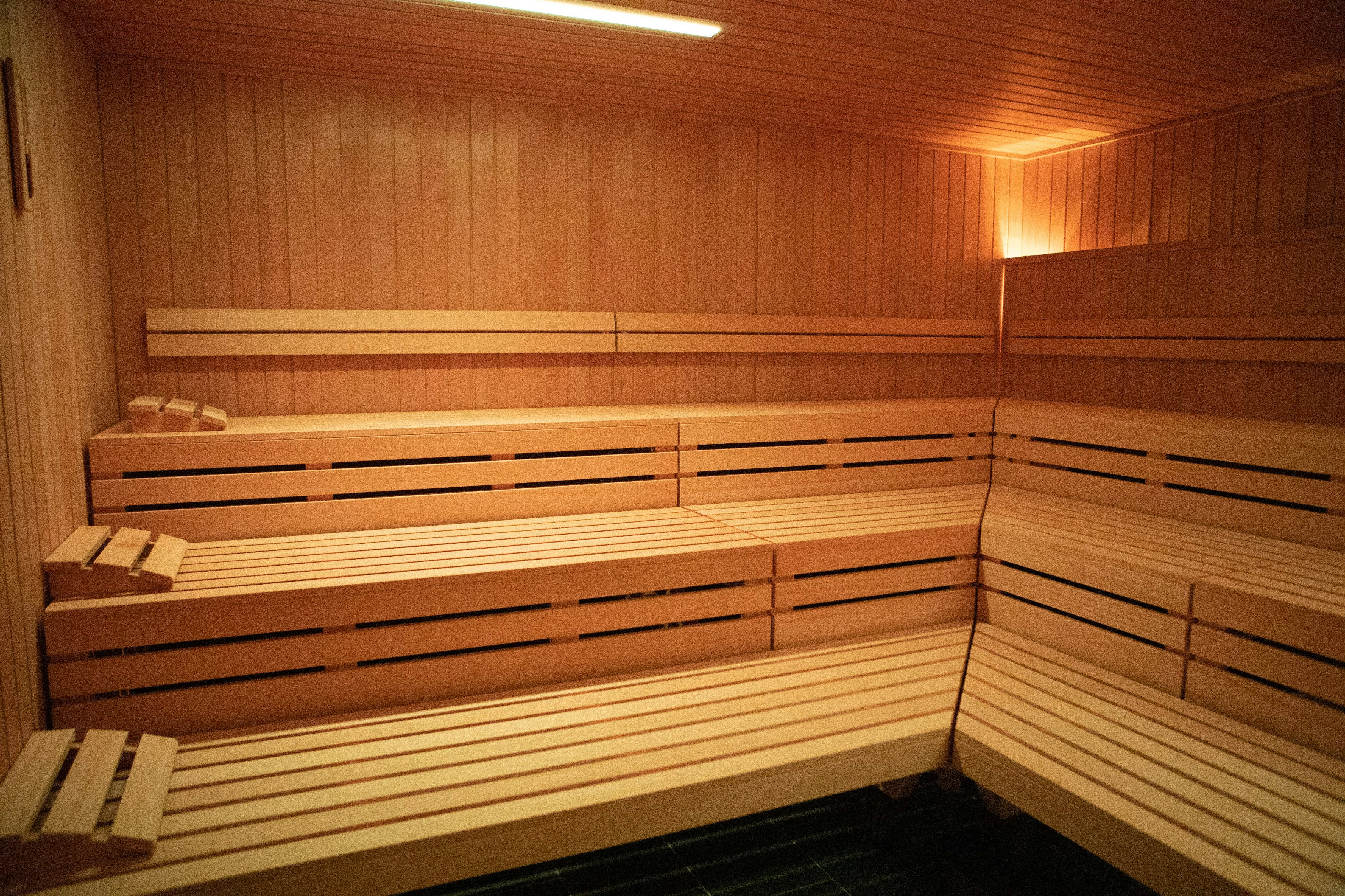 Sauna vs. Steam Sauna: Making the Right Choice for Your Wellness Routine