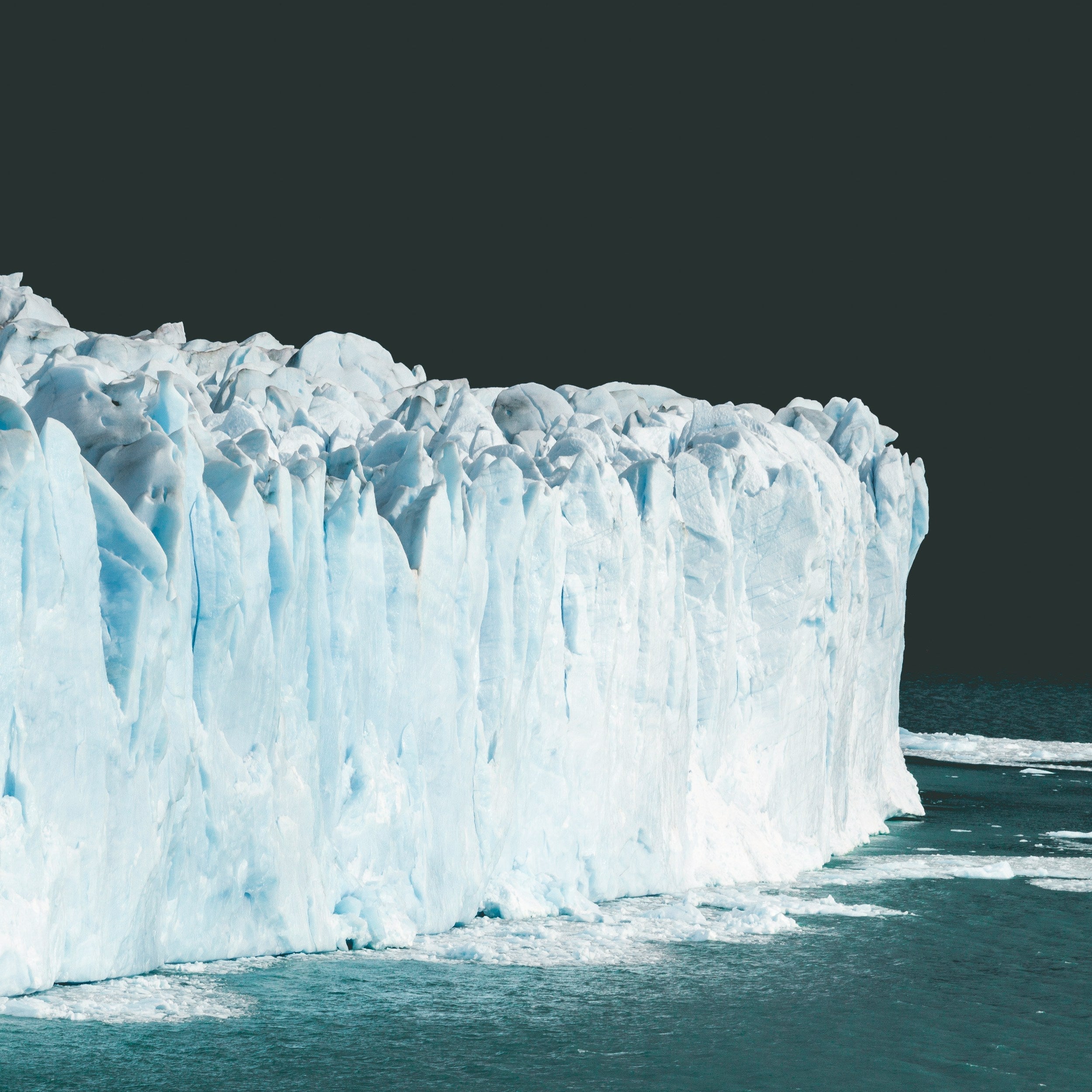 Exploring the Ancient Roots and Modern Revival of Cold Water Therapy