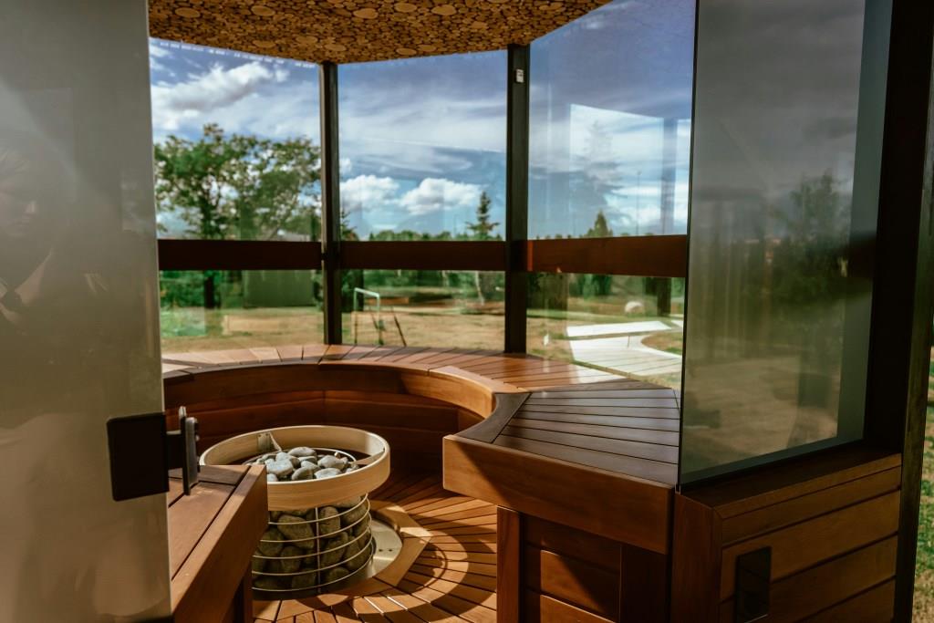 The Science of Heat Therapy: Benefits of Saunas for Cancer Prevention